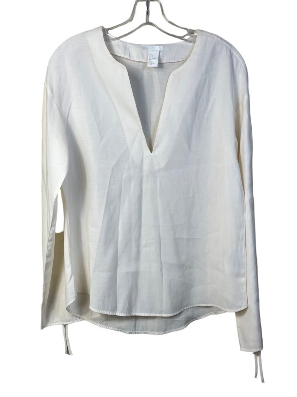 H&M Women's Size 6  Shirt Blouse White Pullover Ruched Sleeves VNeck Cottagecore